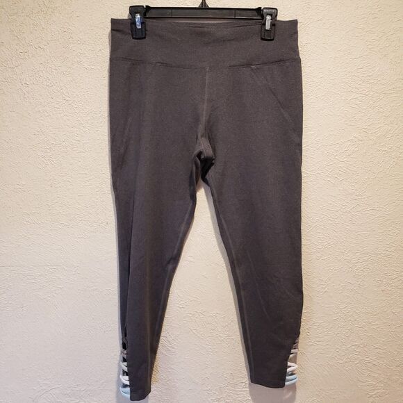 Betsey Johnson Performance Womens Leggings Size Large Gray Capri Ankle - Picture 1 of 9